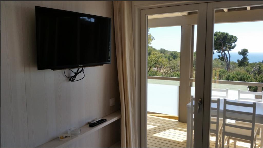 Camping Senia Cala Canyelles Hotel Lloret de Mar Exterior photo